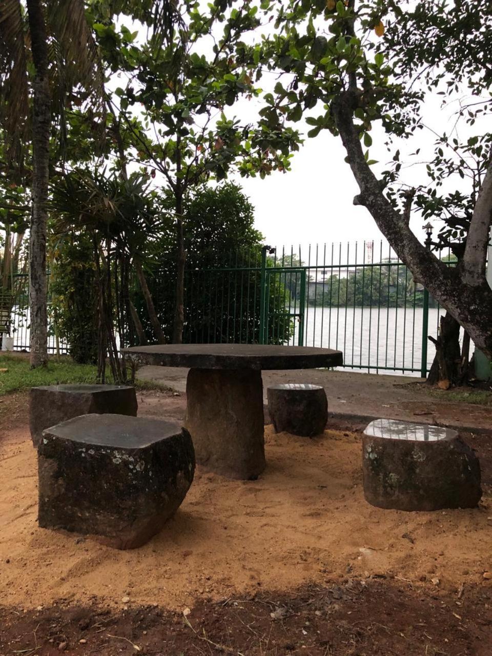 Amani Lake Resort Panadura Ngoại thất bức ảnh